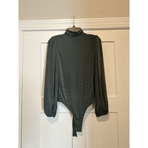 Astr the Label Bodysuit Women’s Size Medium High Neck Long Sleeve Open Back Teal - Picture 1 of 7
